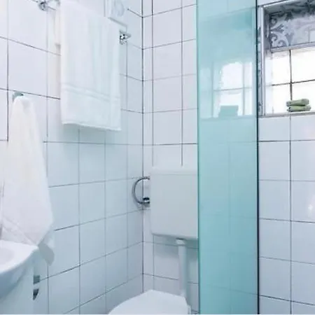 Lena 3 3* Потос