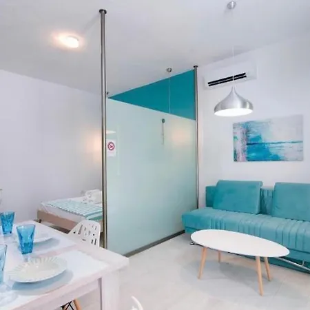 Lena 3 Lejlighedshotel Potos